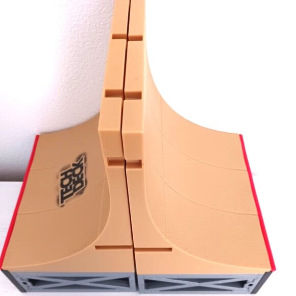 Tech Deck Fingerboard  Halfpipe Ramp Set of 2 No Connectors - Picture 8 of 8